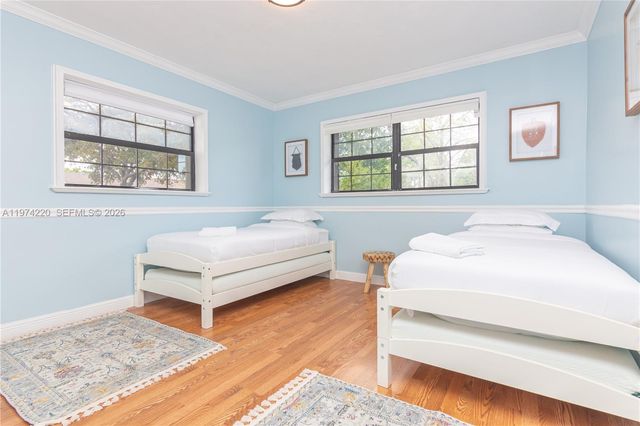 11945 SW 54th St, Cooper City, FL 33330