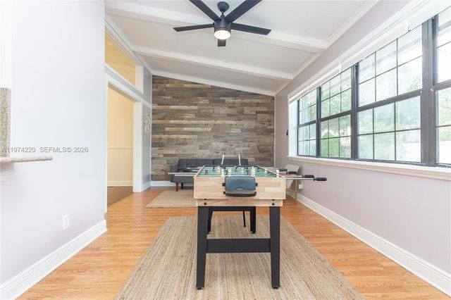 11945 SW 54th St, Cooper City, FL 33330