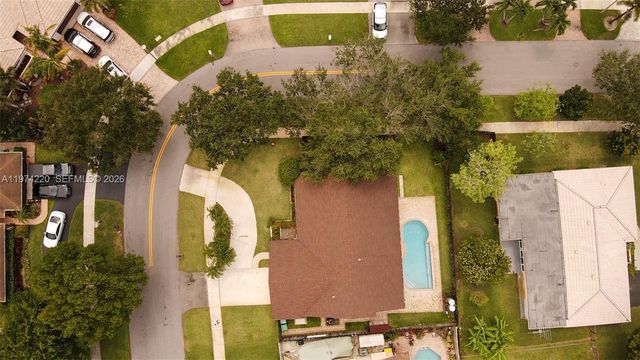 11945 SW 54th St, Cooper City, FL 33330