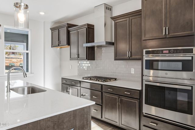 1209 Bell Bell Heather Road 20, Durham, NC 27703