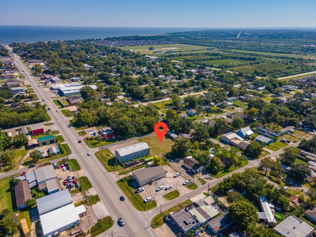 4618 11th Street, Bacliff, TX 77518