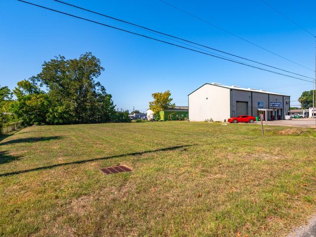 4618 11th Street, Bacliff, TX 77518