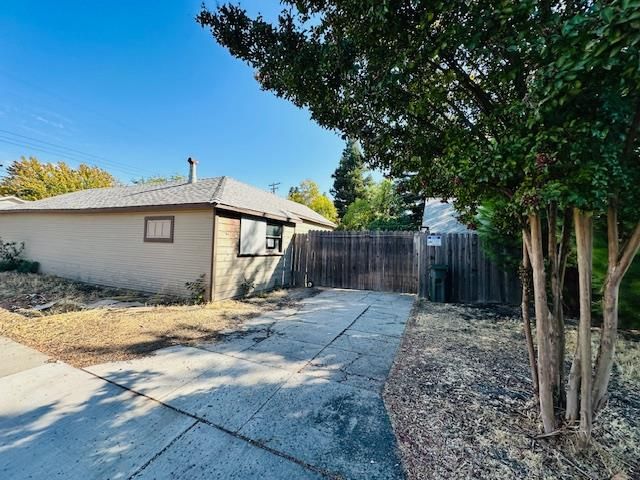 5200 20th Ave, Sacramento, CA 95820