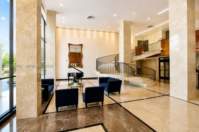 5601 Collins Ave 1009, Miami Beach, FL 33140