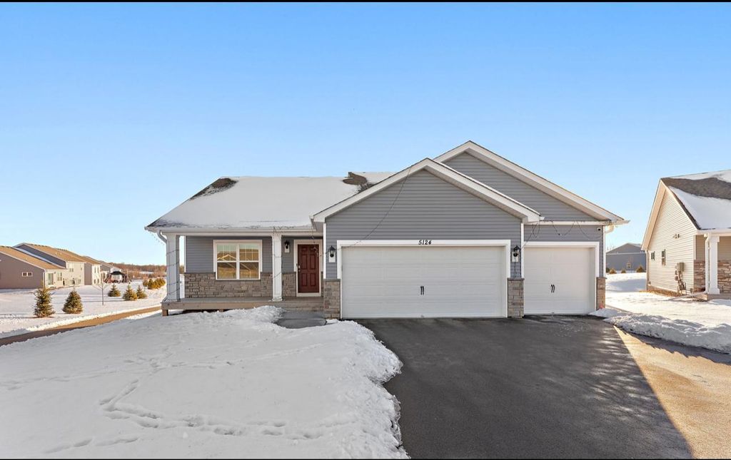 5124 Mustang Circle, Woodbury, MN 55129 — exterior