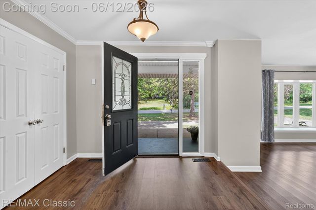 2939 Shirley Street, Highland Charter Township, MI 48380