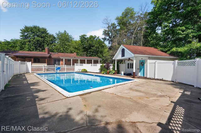 2939 Shirley Street, Highland Charter Township, MI 48380