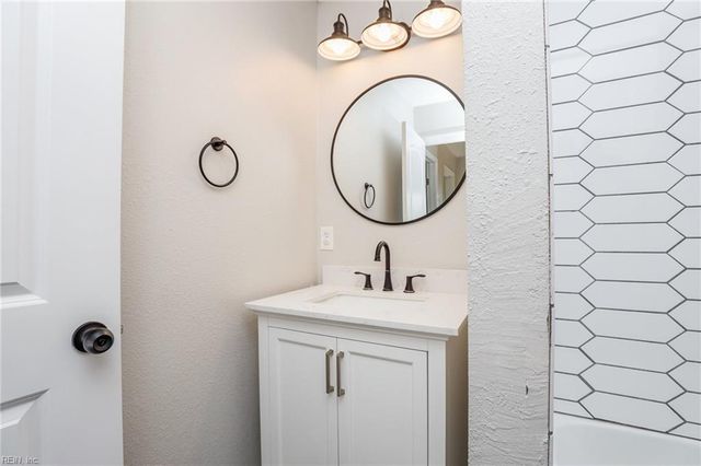 1914 King ST, Portsmouth, VA 23704