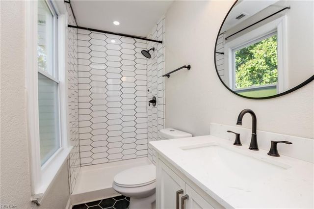 1914 King ST, Portsmouth, VA 23704