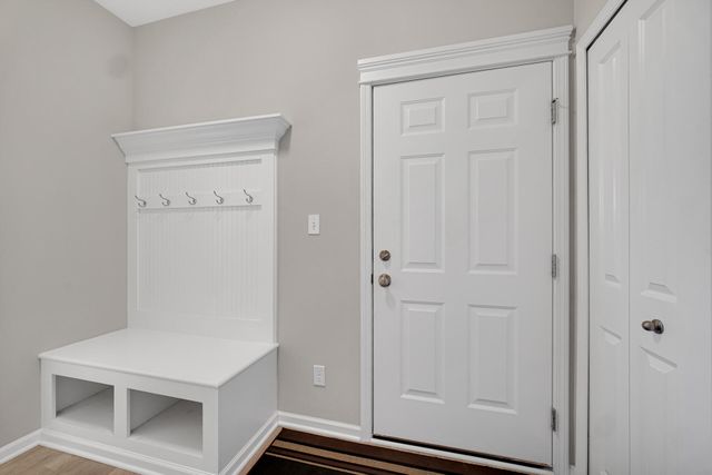 11205 Isles Avenue, Dyer, IN 46311