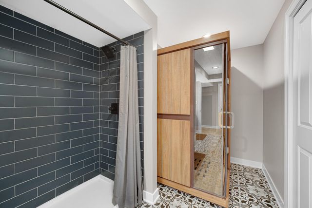 11205 Isles Avenue, Dyer, IN 46311