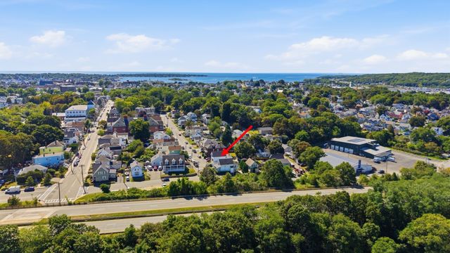 26 Acacia St, Gloucester, MA 01930