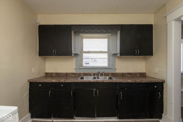 1701 E Kelly Street, Indianapolis, IN 46203