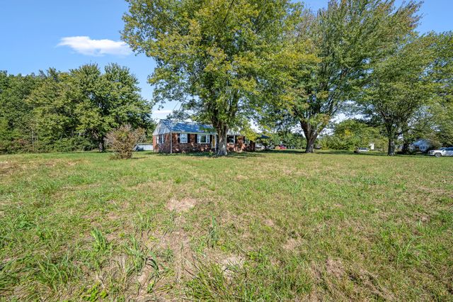 700 Hollow Springs Rd, Woodbury, TN 37190