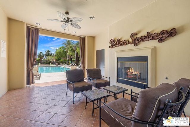 1015 S Villorrio Drive, Palm Springs, CA 92262