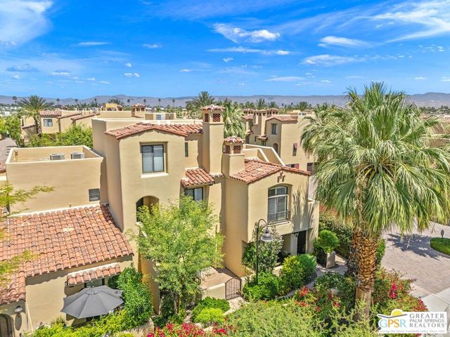 1015 S Villorrio Drive, Palm Springs, CA 92262