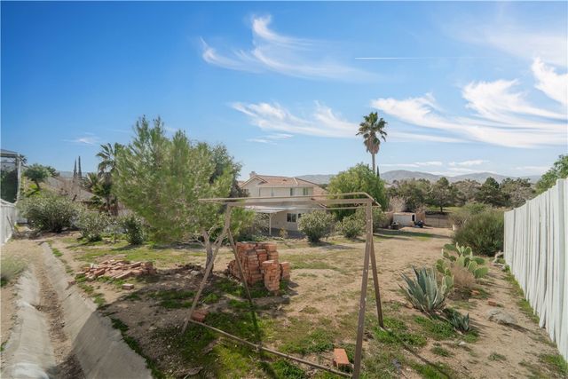 36418 Ramona, Palmdale, CA 93550