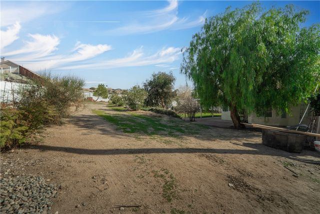 36418 Ramona, Palmdale, CA 93550