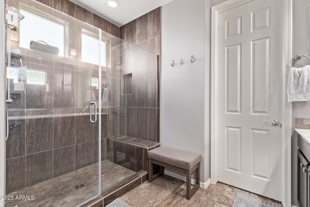 1076 E KENSINGTON Road, Gilbert, AZ 85297