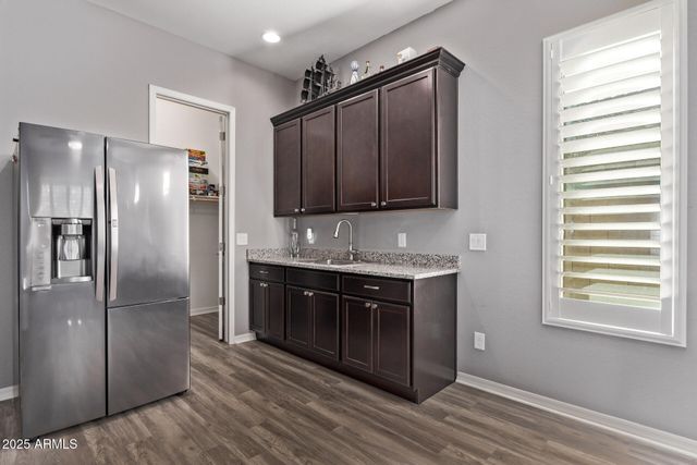 1076 E KENSINGTON Road, Gilbert, AZ 85297