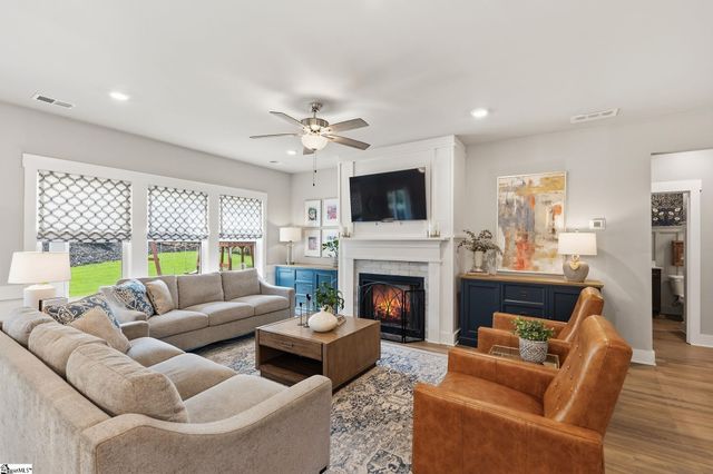 406 Grantleigh Court, Simpsonville, SC 29680
