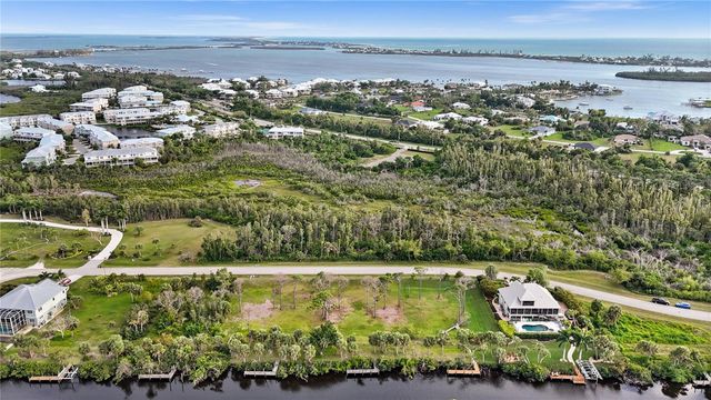 10180 CREEKSIDE DRIVE, Placida, FL 33946