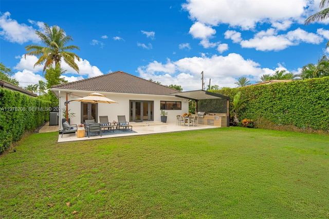 6235 Alton Rd, Miami Beach, FL 33140