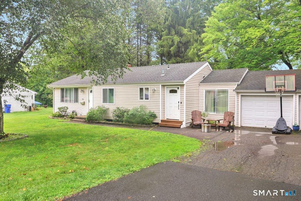 25 Pine Tree Lane, South Windsor, CT 06074