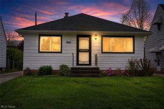 21506 Kenyon Street, Maple Heights, OH 44137