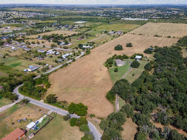 2800 County Road 911, Joshua, TX 76058