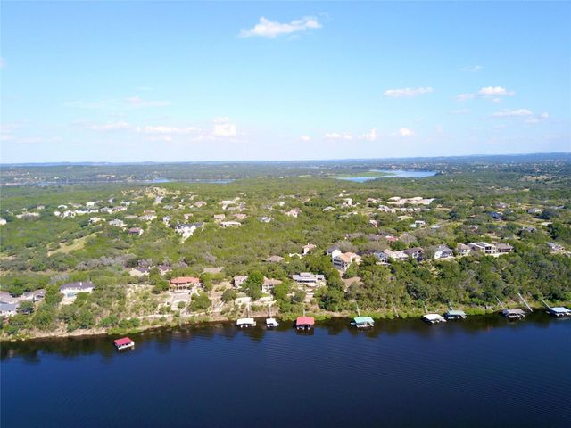 637 Wesley Ridge DR, Spicewood, TX 78669