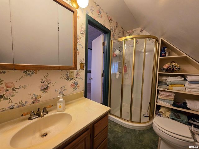 714 W MEADOWS Place, Peoria, IL 61604