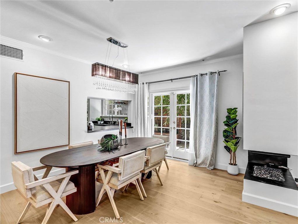 9848 Vidor Drive 101, Los Angeles, CA 90035 — photo 2