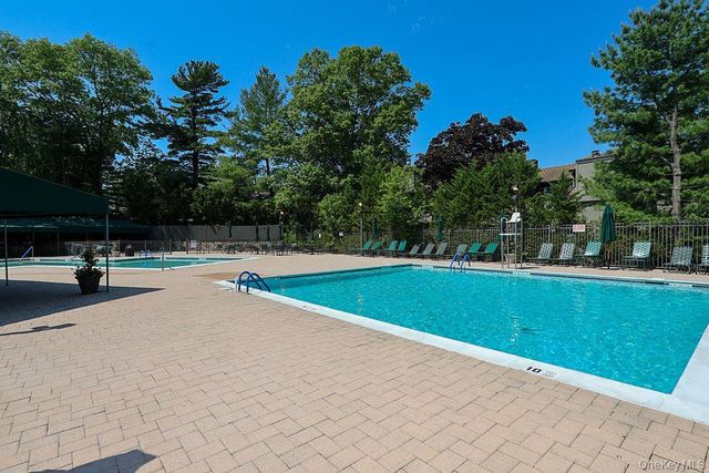 81 Estate Drive, Jericho, NY 11753