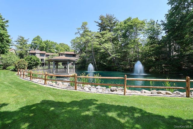 81 Estate Drive, Jericho, NY 11753