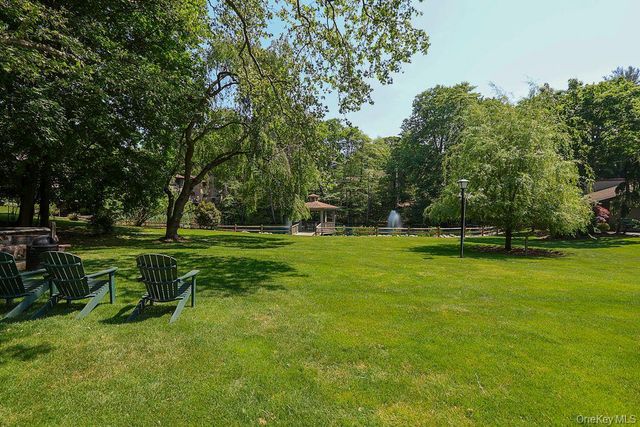 81 Estate Drive, Jericho, NY 11753
