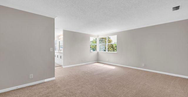 10372 SW 9th Lane, Pembroke Pines, FL 33025