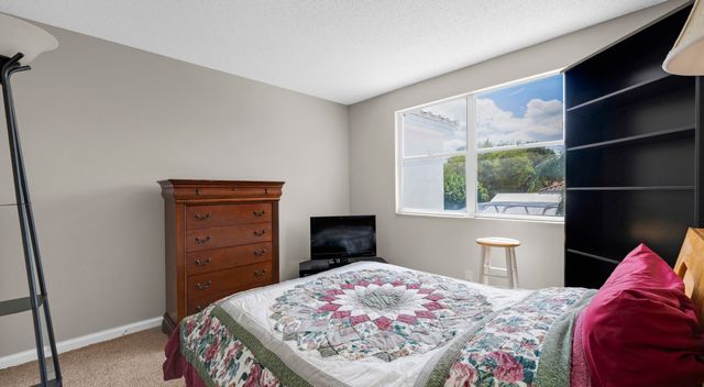 10372 SW 9th Lane, Pembroke Pines, FL 33025