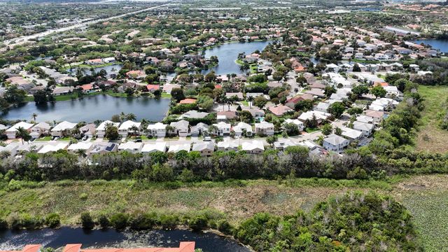 10372 SW 9th Lane, Pembroke Pines, FL 33025