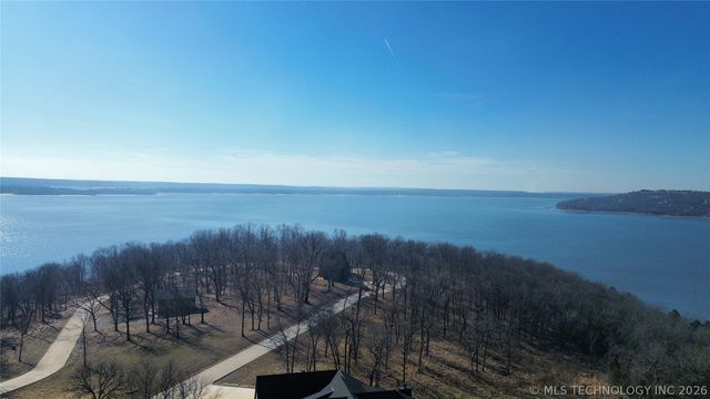 112 Patriot Pointe, Eufaula, OK 74432