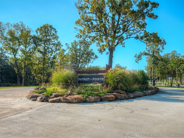 112 Patriot Pointe, Eufaula, OK 74432