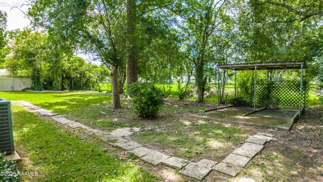 828 Tensas Drive, Opelousas, LA 70570