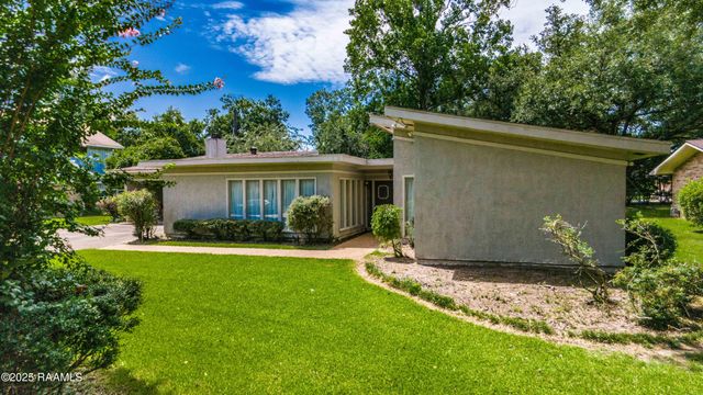 828 Tensas Drive, Opelousas, LA 70570