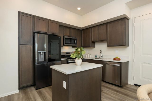 2024 Luzon Lane 5, Chula Vista, CA 91915