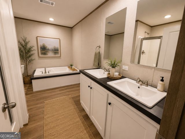 307 Bobcat Trail Street, Greenville, GA 30222