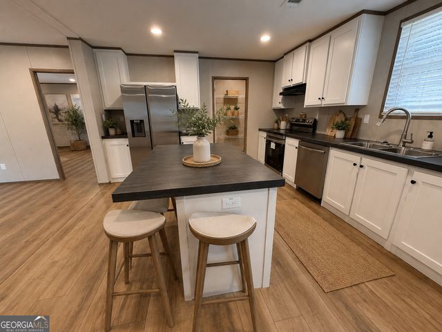 307 Bobcat Trail Street, Greenville, GA 30222