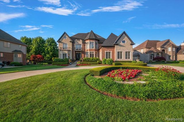 13404 Partridge Run, Utica, MI 48315