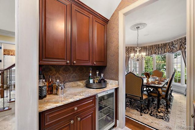 13404 Partridge Run, Utica, MI 48315