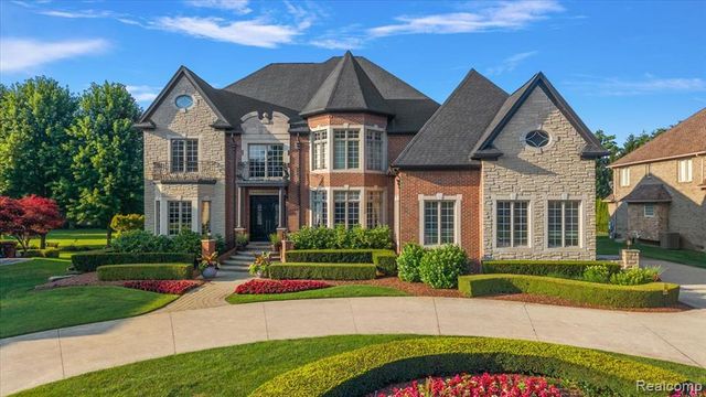 13404 Partridge Run, Utica, MI 48315