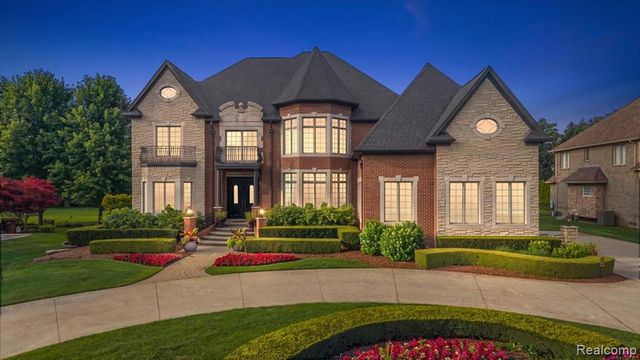 13404 Partridge Run, Utica, MI 48315